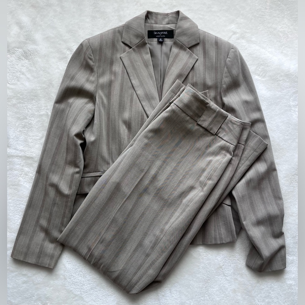 Larry Levine Suit